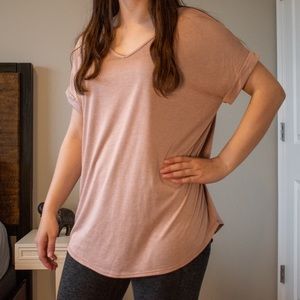 SOLD Short sleeve light pink tshirt